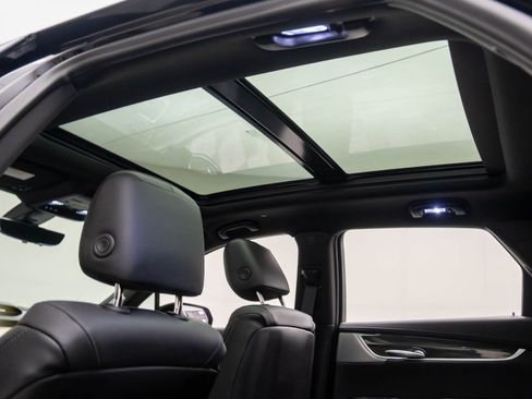 New 2026 Cadillac XT5 Sportv w/ LPO, Floor Liner Package image 11