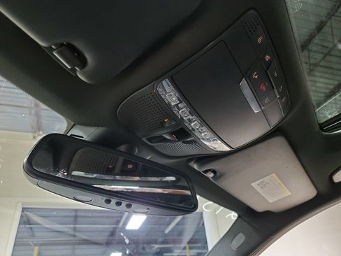 Used 2018 Mercedes-Benz C 300 Sedan image 37