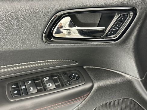 Used 2023 Dodge Durango GT RWD image 13