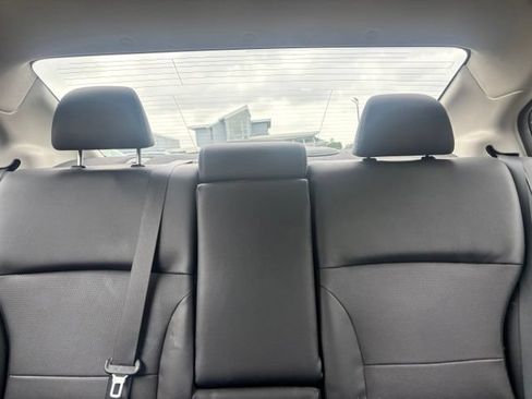 Used 2016 Subaru Legacy 2.5i Limited AWD/4WD image 11