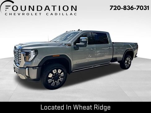Used 2025 GMC Sierra 3500 Denali w/ Denali Reserve Package AWD/4WD image 1