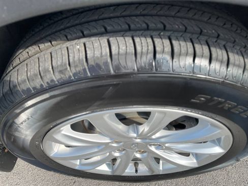 Used 2020 Cadillac XT4 Luxury AWD/4WD image 25