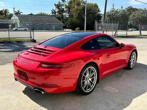 Used 2015 Porsche 911 Carrera image 6