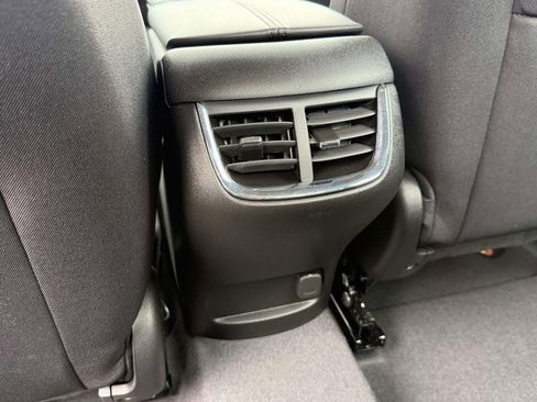 Used 2023 Chevrolet Malibu LT image 14