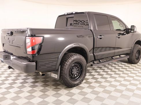 Used 2021 Nissan Titan PRO-4X w/ Pro-4x Convenience Package AWD/4WD image 22