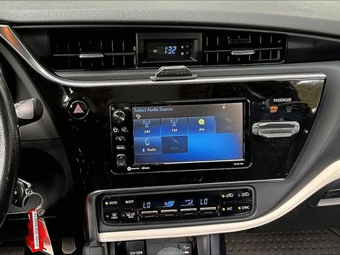 Used 2018 Toyota Corolla iM w/ All-Weather Mat Package image 9
