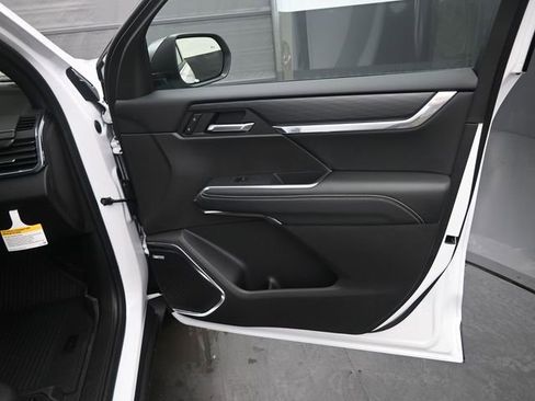 New 2026 GMC Acadia Elevation image 12