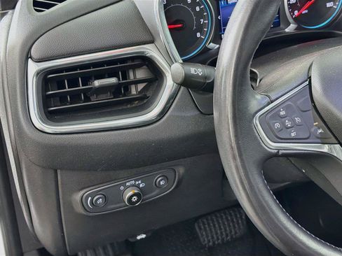 Used 2020 Chevrolet Equinox LT w/ Sport Edition AWD/4WD image 17