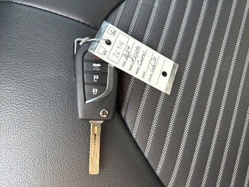 Used 2024 Toyota Camry SE image 24