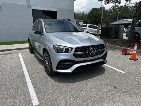 Used 2022 Mercedes-Benz GLE 350 w/ AMG Line Exterior image 11