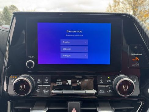 Certified 2023 Toyota Highlander XSE image 26