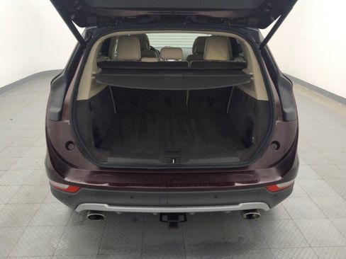 Used 2017 Lincoln MKC Reserve image 29