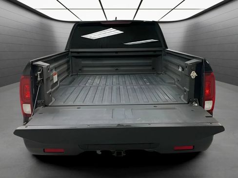 Used 2019 Honda Ridgeline Sport image 13