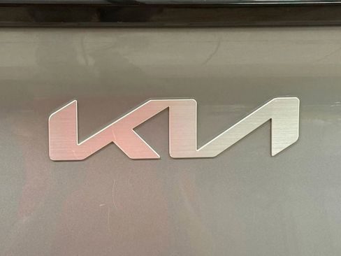 Used 2023 Kia Sportage LX FWD image 14