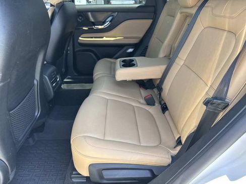 Used 2022 Lincoln Corsair Reserve w/ Luxury Package AWD/4WD image 16