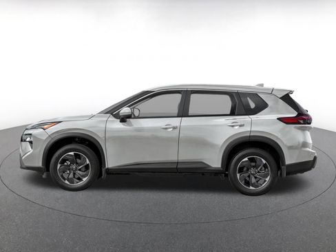 Used 2025 Nissan Rogue SV FWD image 3