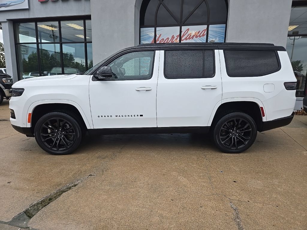 Used 2024 Jeep Grand Wagoneer Series II Obsidian w/ Quick Order Packagew 28T AWD/4WD image 4