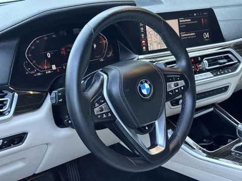 Used 2021 BMW X5 xDrive40i w/ Premium Package 3 AWD/4WD image 21