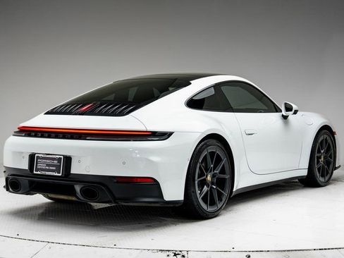 Certified 2025 Porsche 911 Carrera image 36