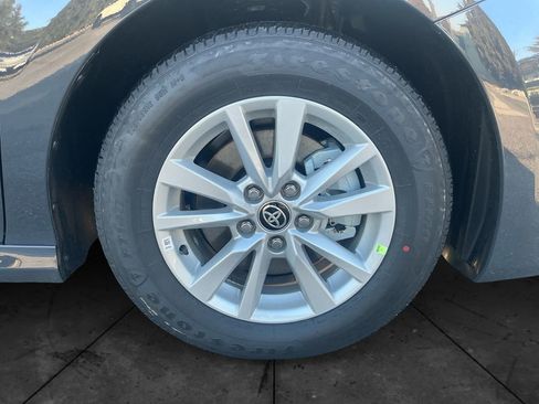 New 2026 Toyota Camry LE image 15