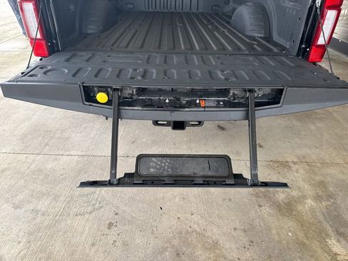 Used 2022 Ford F350 Lariat w/ Lariat Ultimate Package image 27