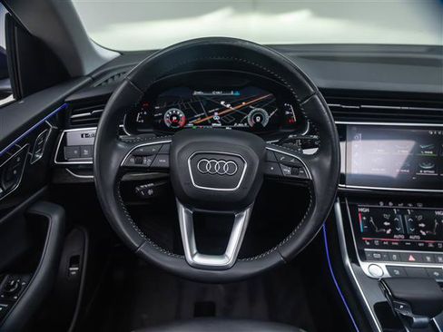 Used 2019 Audi Q8 Premium Plus w/ Premium Plus AWD/4WD image 20