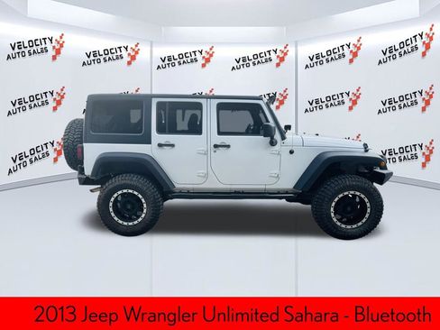 Used 2013 Jeep Wrangler Unlimited Sahara w/ Connectivity Group AWD/4WD image 2