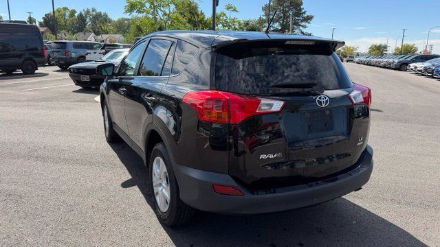 Used 2013 Toyota RAV4 LE AWD/4WD image 3