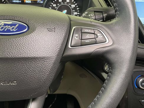 Used 2017 Ford Escape Titanium AWD/4WD image 36