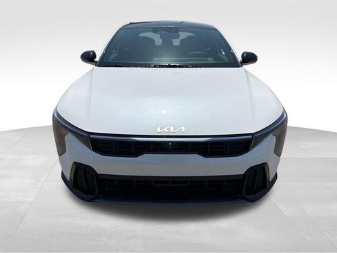 New 2026 Kia K4 GT-Line w/ GT-Line Premium Package FWD image 2