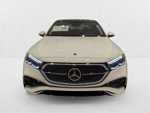 New 2025 Mercedes-Benz E 350 Sedan image 5