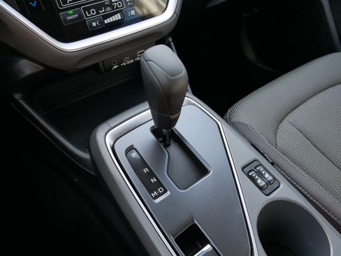 Used 2024 Subaru Crosstrek 2.0i Premium image 24