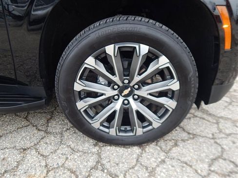 Used 2026 Chevrolet Suburban High Country w/ Sun And Tow Package image 20