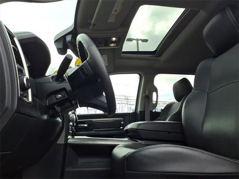 Certified 2017 RAM 1500 Sport image 28