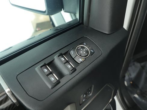 Used 2019 Ford F150 Raptor w/ Equipment Group 802A Luxury AWD/4WD image 11