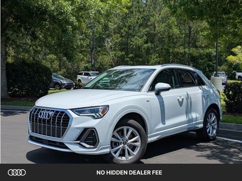 Used 2025 Audi Q3 2.0T Premium Plus w/ Premium Plus Package AWD/4WD image 1