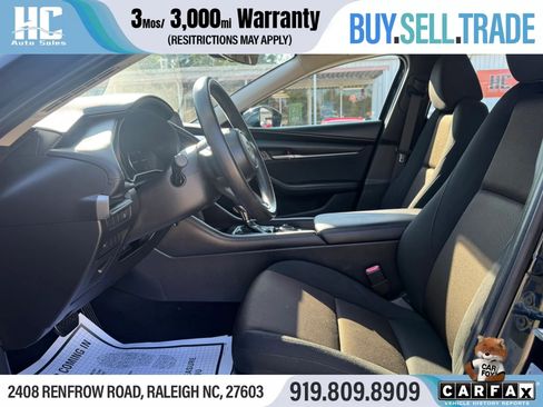 Used 2019 MAZDA MAZDA3 Sedan FWD image 12