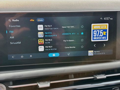 Certified 2025 Hyundai Santa Cruz SE AWD/4WD image 7