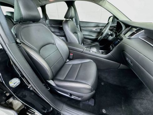 Certified 2023 INFINITI QX50 Luxe w/ Accent Package FWD image 39