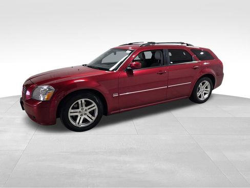 Used 2005 Dodge Magnum R/T w/ Convenience Group II RWD image 17