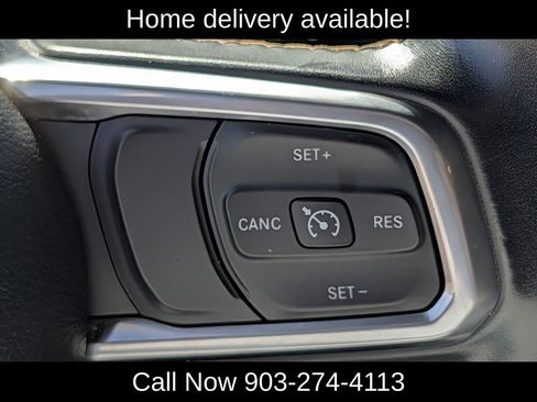 Used 2021 Jeep Wrangler Unlimited Sahara AWD/4WD image 21