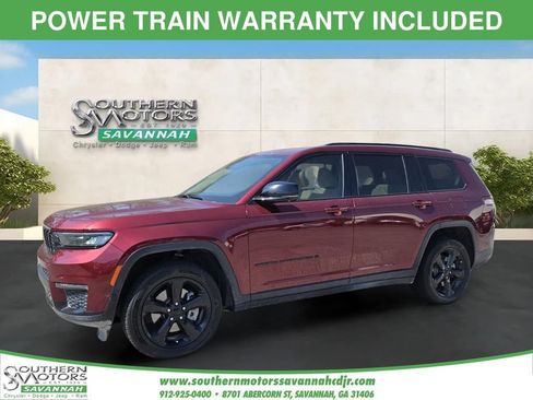 Used 2022 Jeep Grand Cherokee L Limited w/ Luxury Tech Group II RWD image 1