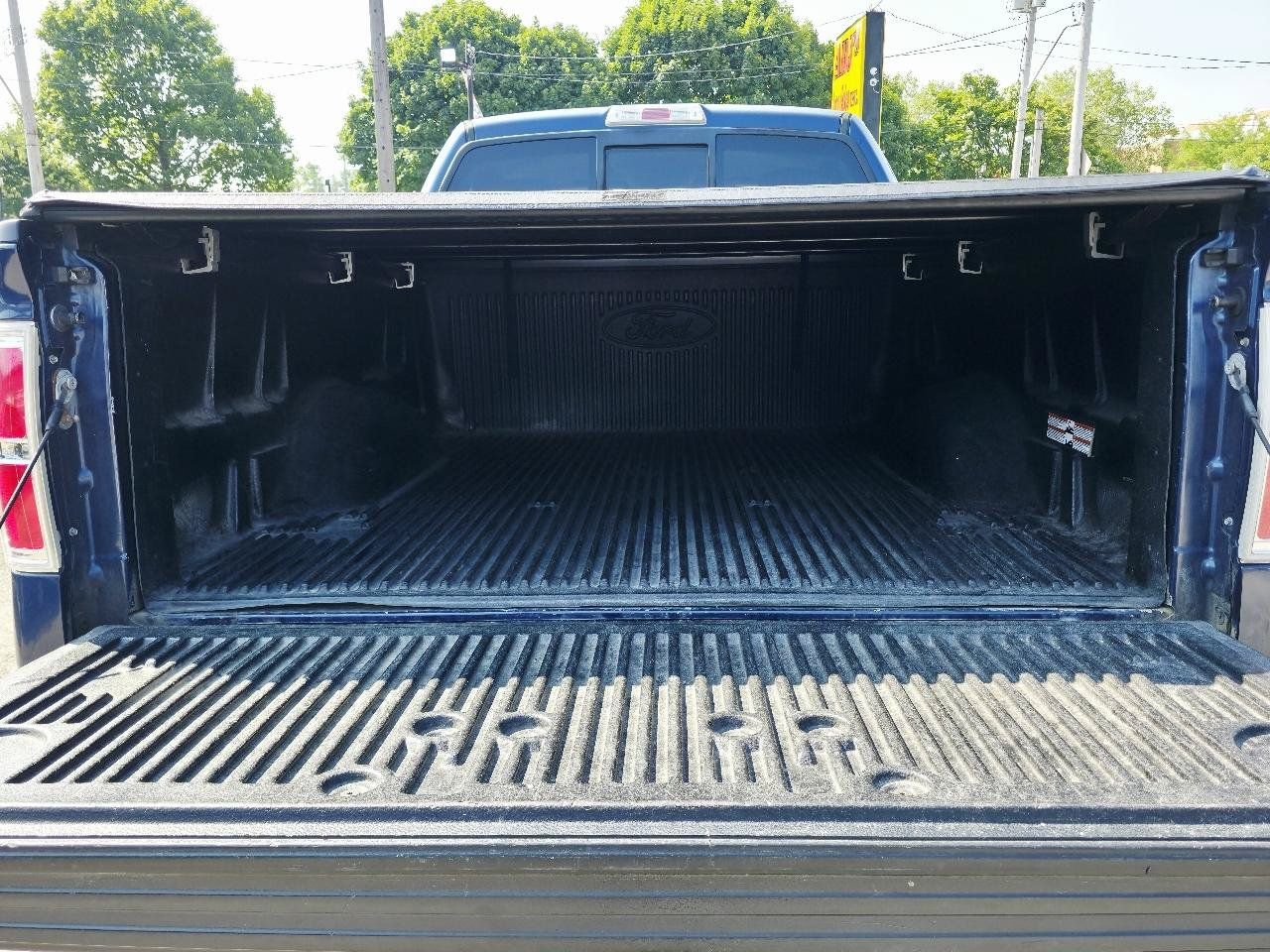 Used 2014 Ford F150 XLT w/ Equipment Group 302A Luxury AWD/4WD image 16