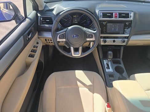 Used 2017 Subaru Outback 2.5i Premium image 21