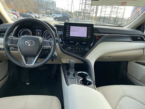 Certified 2021 Toyota Camry LE image 15