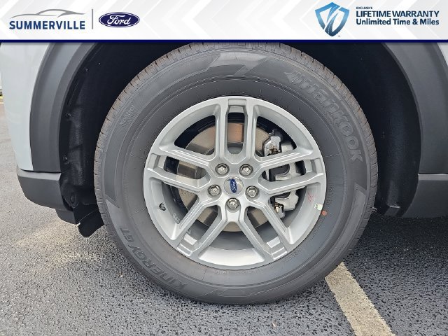 New 2026 Ford Explorer Active RWD image 36