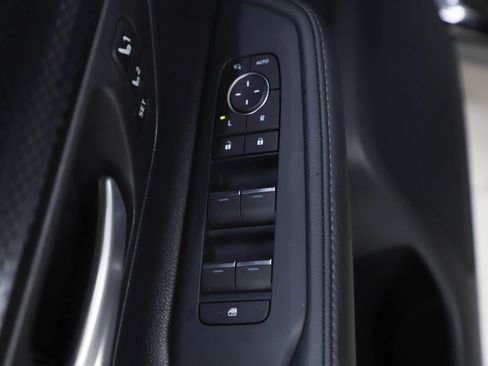 Used 2025 Toyota Grand Highlander AWD Hybrid image 19