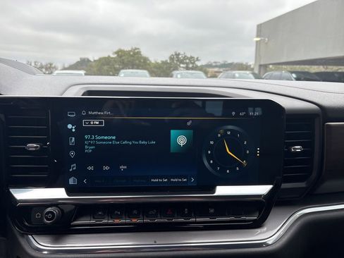 Used 2024 Chevrolet Silverado 1500 High Country w/ Technology Package image 19