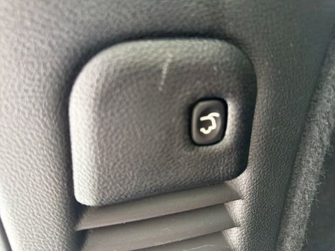 Used 2021 Dodge Durango SXT image 37