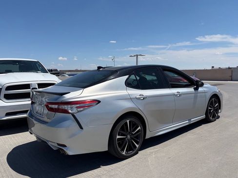 Used 2018 Toyota Camry XSE w/ Driver Assist Package FWD image 3